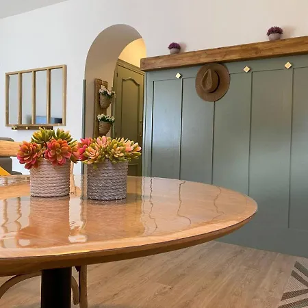 Nenuca Ii, El Paraiso En Lägenhet