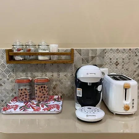 Nenuca Ii, El Paraiso En * Oviedo